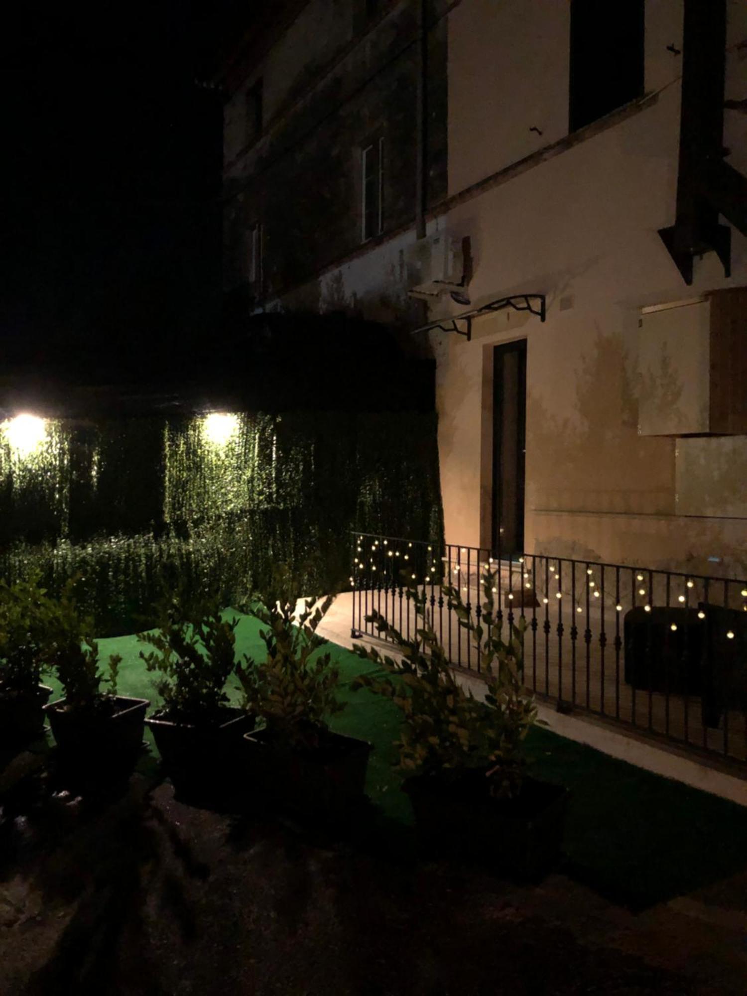 Queen Appartamenti E Camere Campofilone Екстериор снимка
